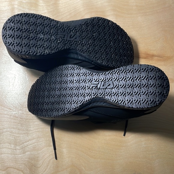 Fila Memory Layers Slip Resistant Work Shoes - Black - Picture 6 of 10